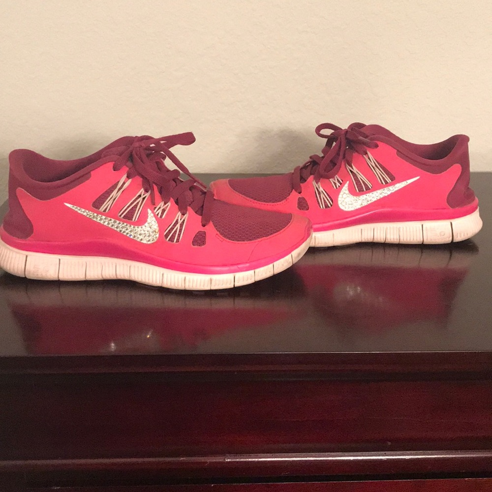 Nike Free 5.0 with rhinestones 💁🏻‍♀️✨✨✨
